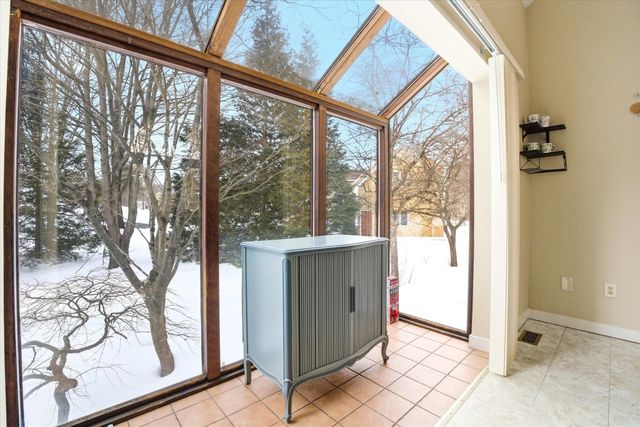 47 Drew Woods Drive, Derry, NH 03038