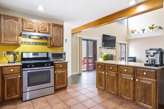 47 Drew Woods Drive, Derry, NH 03038