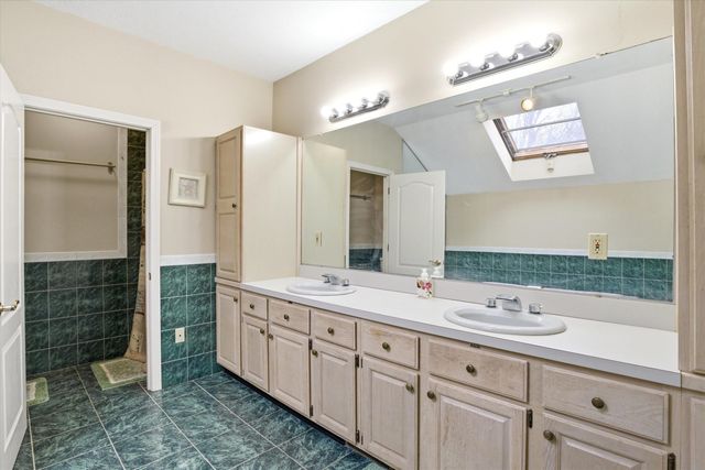 47 Drew Woods Drive, Derry, NH 03038