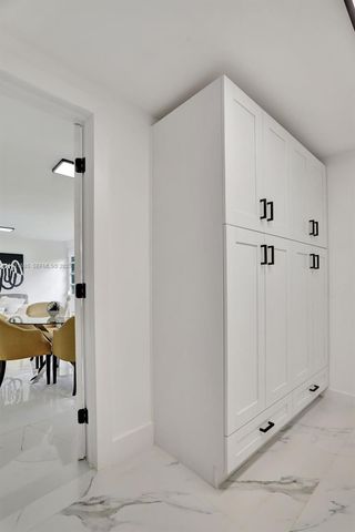 1220 NE 8th St, Pompano Beach, FL 33060