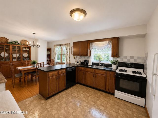 637 Bray Avenue, Port Monmouth, NJ 07758