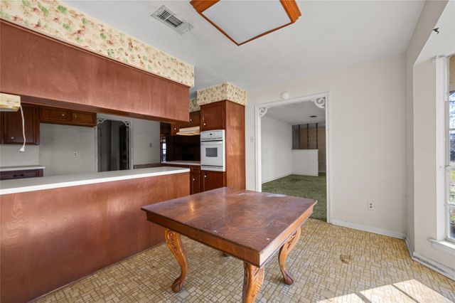 9085 Fm 1409, Dayton, TX 77535