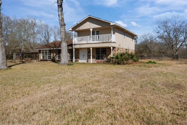 9085 Fm 1409, Dayton, TX 77535