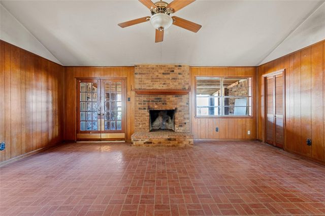 9085 Fm 1409, Dayton, TX 77535