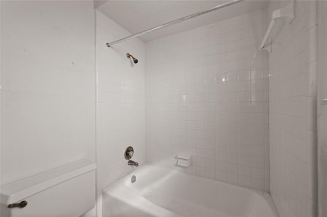 9085 Fm 1409, Dayton, TX 77535