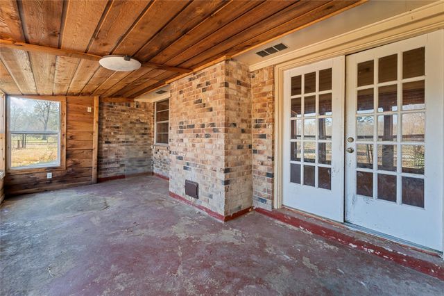 9085 Fm 1409, Dayton, TX 77535