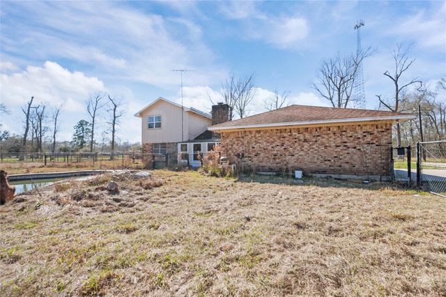 9085 Fm 1409, Dayton, TX 77535