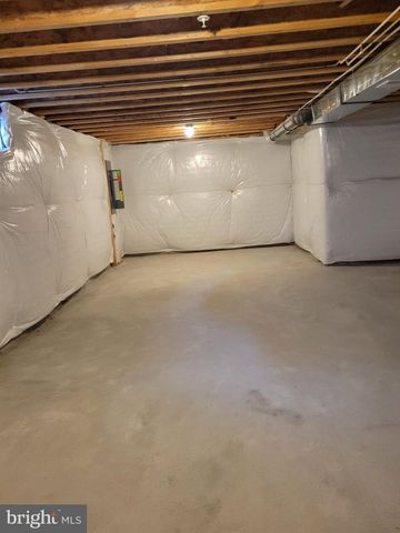 12317 FALLEN TIMBERS CIR, Hagerstown, MD 21740