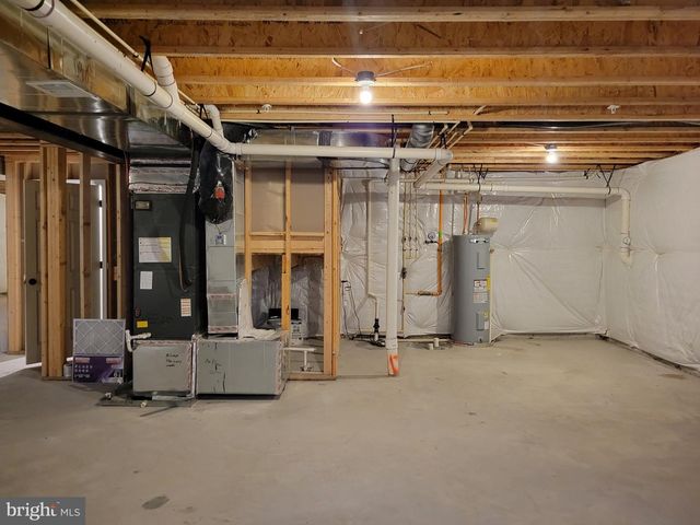 12317 FALLEN TIMBERS CIR, Hagerstown, MD 21740
