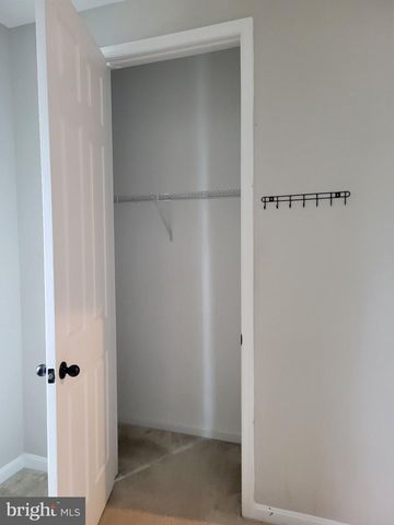 12317 FALLEN TIMBERS CIR, Hagerstown, MD 21740