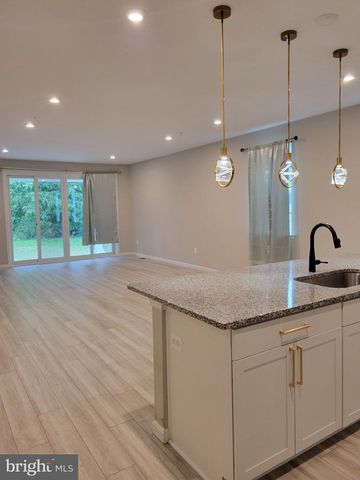12317 FALLEN TIMBERS CIR, Hagerstown, MD 21740