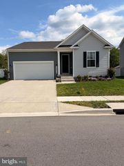 12317 FALLEN TIMBERS CIR, Hagerstown, MD 21740