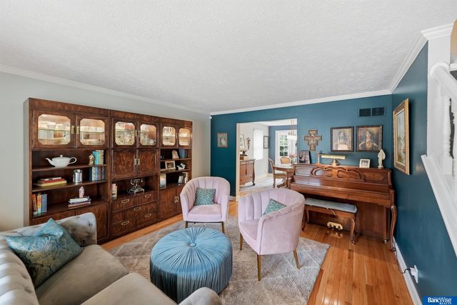 2717 Kipling Circle, Lincoln, NE 68516