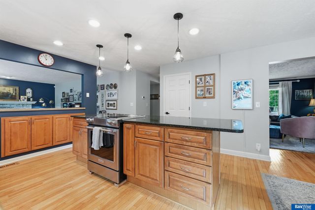 2717 Kipling Circle, Lincoln, NE 68516