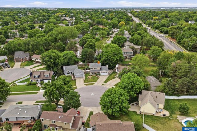 2717 Kipling Circle, Lincoln, NE 68516