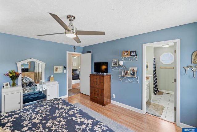 2717 Kipling Circle, Lincoln, NE 68516