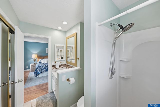 2717 Kipling Circle, Lincoln, NE 68516