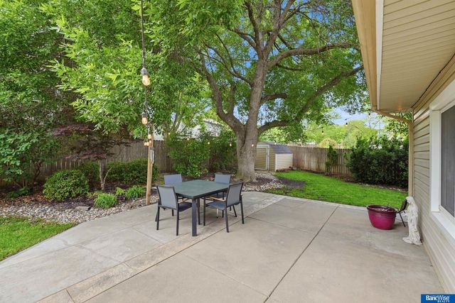 2717 Kipling Circle, Lincoln, NE 68516