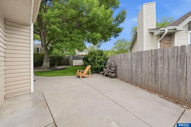 2717 Kipling Circle, Lincoln, NE 68516