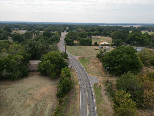 404 E Maple Street, Ravenna, TX 75476