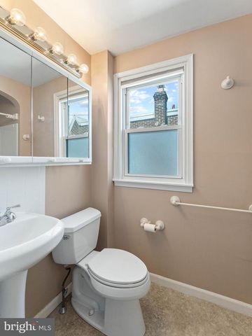 1136 KERPER ST, Philadelphia, PA 19111