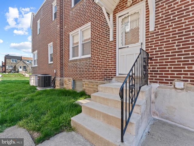 1136 KERPER ST, Philadelphia, PA 19111