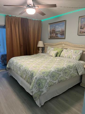 143 West Court, Royal Palm Beach, FL 33411