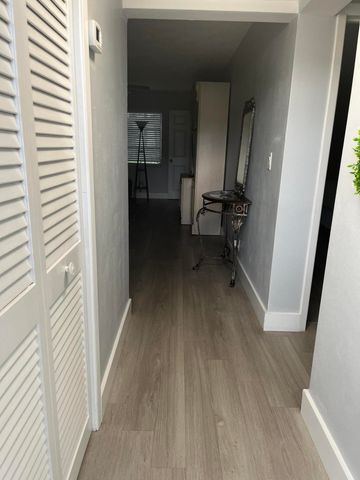 143 West Court, Royal Palm Beach, FL 33411