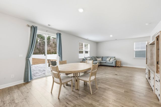 3283 Moss Bridge Ln., Myrtle Beach, SC 29579