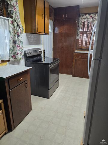 2988 Walnut Street, Talmage, KS 67482