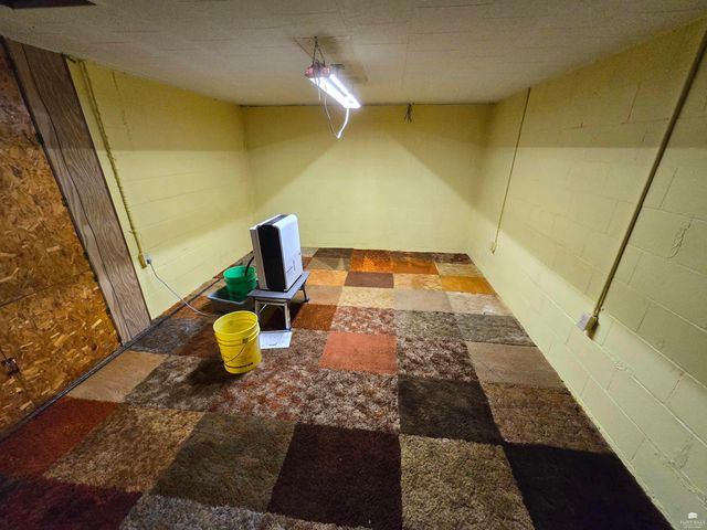 2988 Walnut Street, Talmage, KS 67482