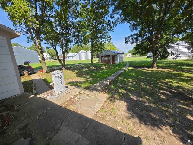 2988 Walnut Street, Talmage, KS 67482