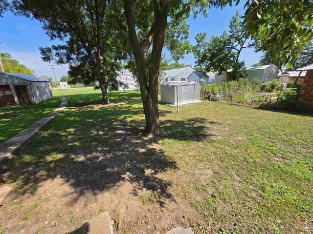 2988 Walnut Street, Talmage, KS 67482