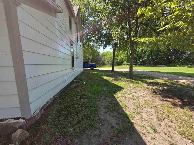 2988 Walnut Street, Talmage, KS 67482