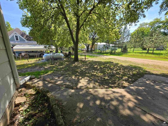 2988 Walnut Street, Talmage, KS 67482