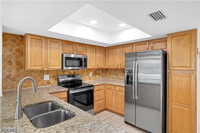 1121 SE 36th ST, Cape Coral, FL 33904