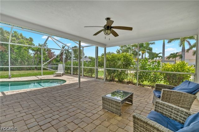 1121 SE 36th ST, Cape Coral, FL 33904