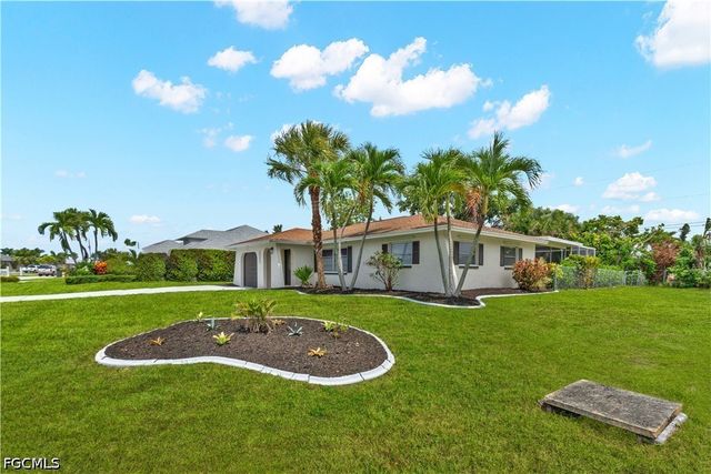 1121 SE 36th ST, Cape Coral, FL 33904