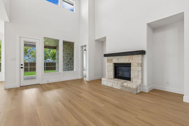 1007 Goldenrod Drive, Justin, TX 76247