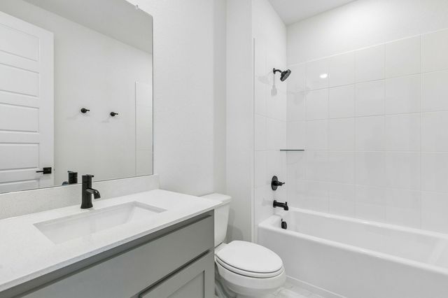 1007 Goldenrod Drive, Justin, TX 76247