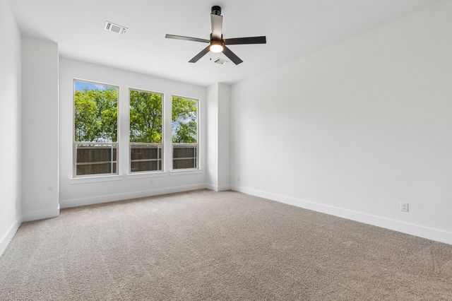 1007 Goldenrod Drive, Justin, TX 76247