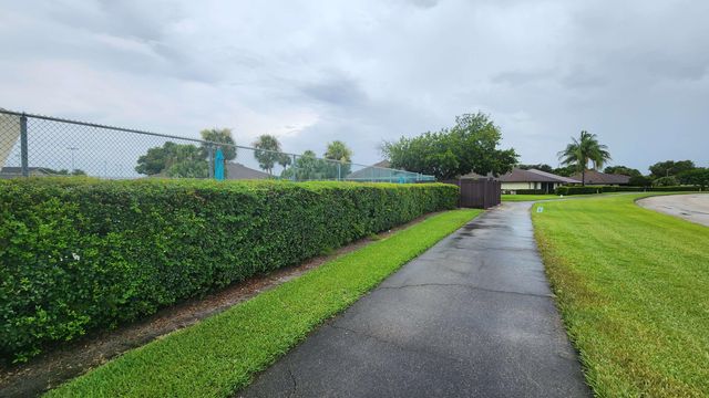 1603 Laurel Leaf Lane A, Fort Pierce, FL 34950