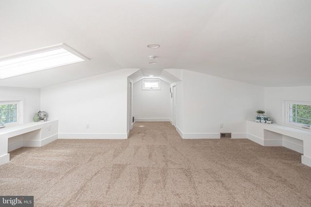 3017 BLAIR MILL RD, Willow Grove, PA 19090