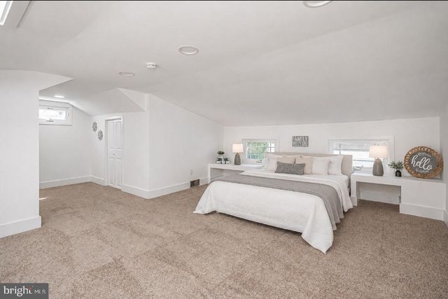 3017 BLAIR MILL RD, Willow Grove, PA 19090