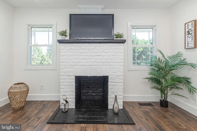 3017 BLAIR MILL RD, Willow Grove, PA 19090