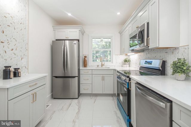 3017 BLAIR MILL RD, Willow Grove, PA 19090