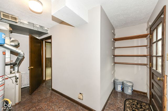34 Sleepy Hollow Court, Westfield, IN 46074