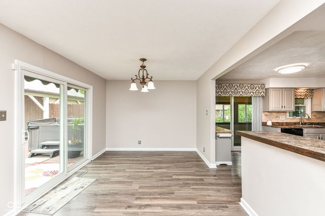 34 Sleepy Hollow Court, Westfield, IN 46074