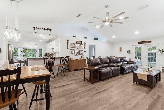 8667 N UPLAND DRIVE, Citrus Springs, FL 34434