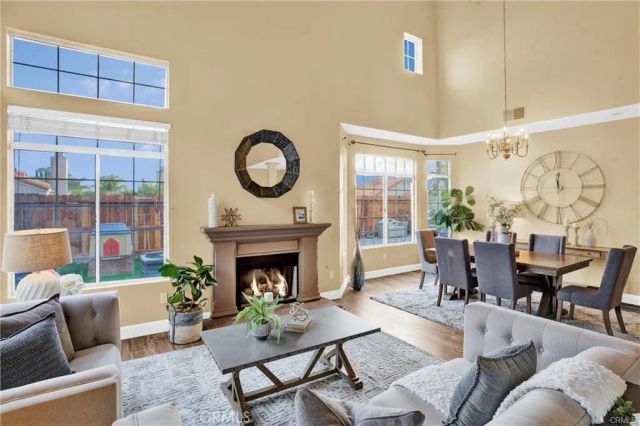 25099 Calle Entradero, Murrieta, CA 92563